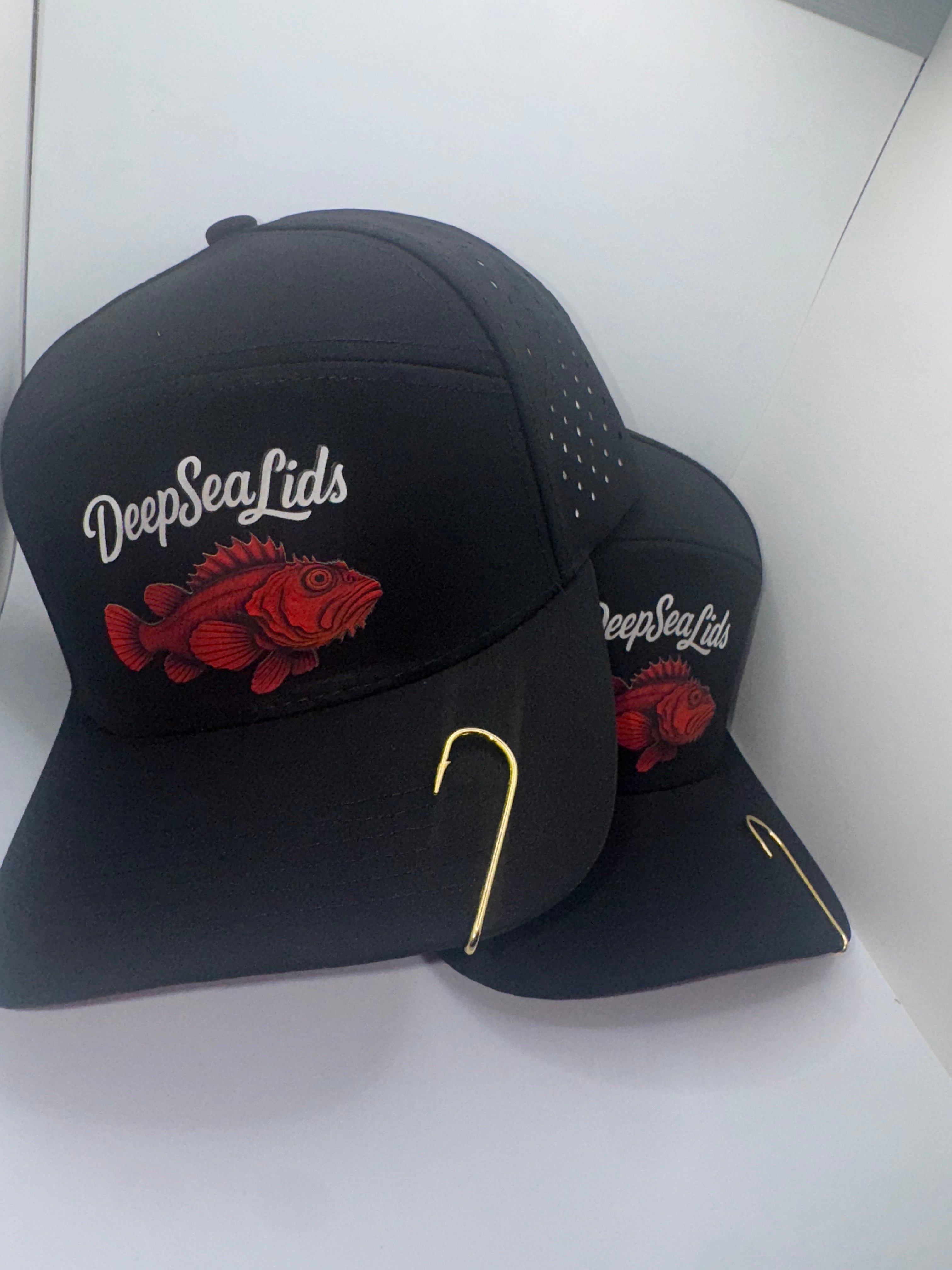 Low profile style, BLK with red lid (RockFish)