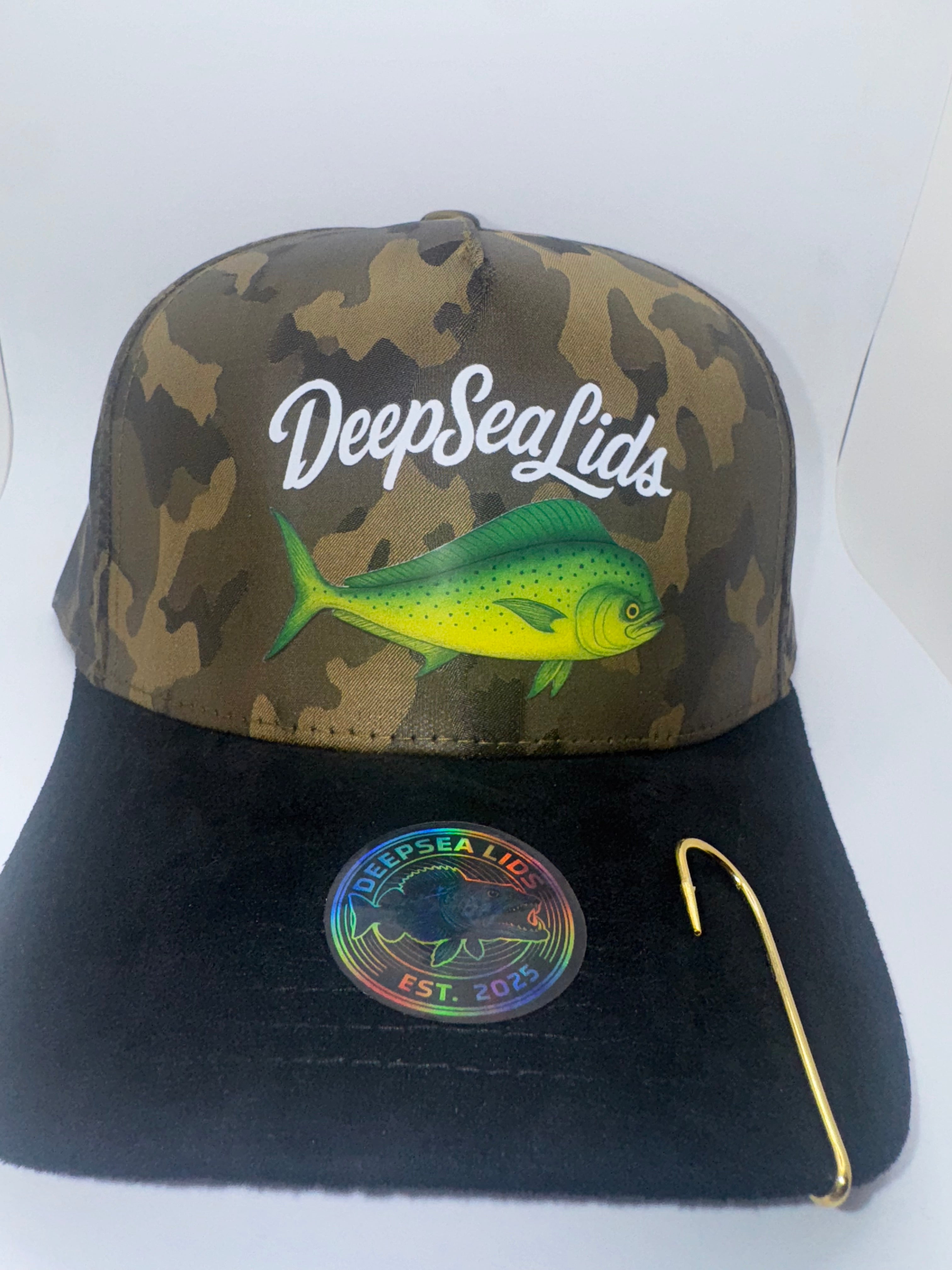 DeepSeaLids Camo/ black suede lid (Dorado)